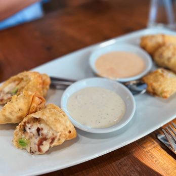 California Pizza Kitchen - Avocado Club Egg Rolls - Pizza Near Me - Chino Hills, California California Pizza Kitchen - Avocado Club Egg Rolls - Pizza Near Me - Chino Hills, California