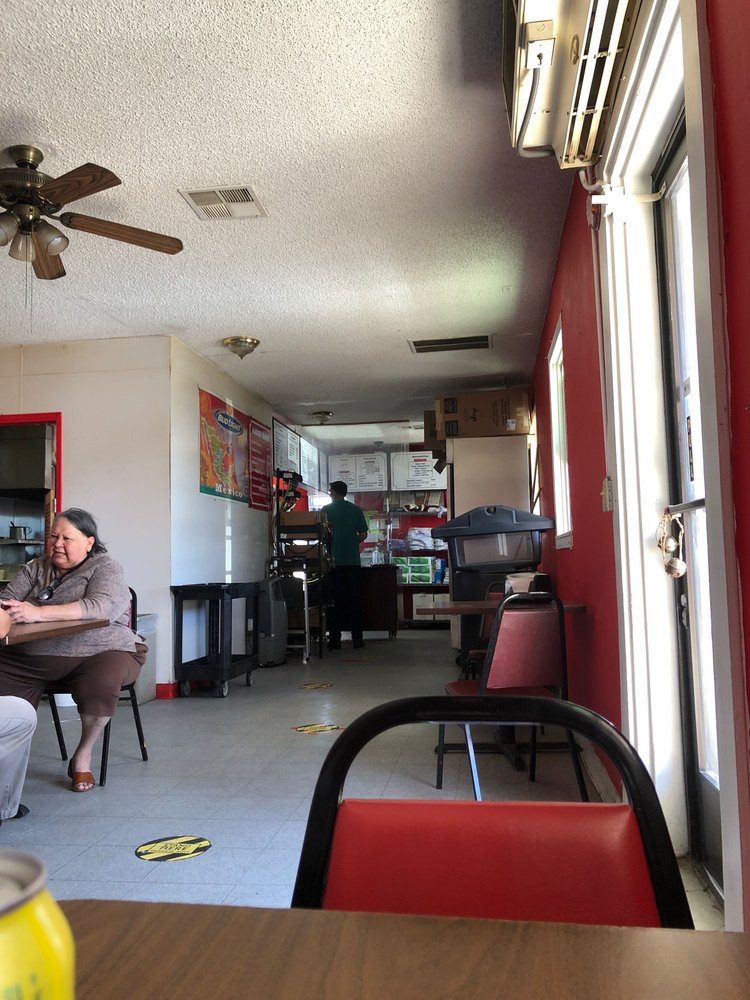 Julia's Taqueria