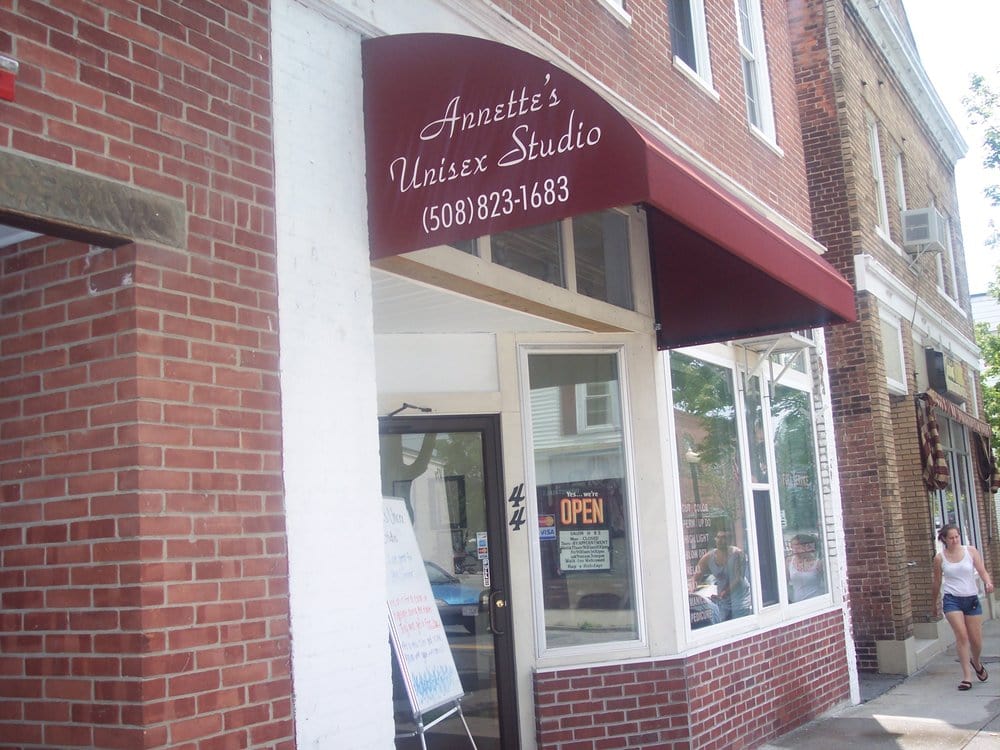 UNISEX STUDIO Updated September 2024 44 Weir St, Taunton