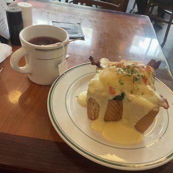 Maxie's - Eggs Benedict* - Breakfast & Brunch Near Me - Las Vegas, Nevada Maxie's - Eggs Benedict* - Breakfast & Brunch Near Me - Las Vegas, Nevada
