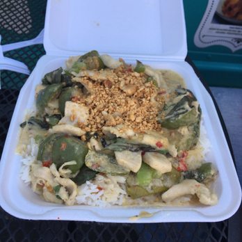 Kate's Thai Cuisine - Green curry - Food Trucks Near Me - McMinnville, Oregon