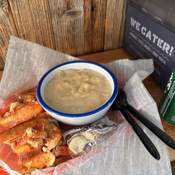 Luke's Lobster - clam chowder and lobster roll - Seafood Near Me - Las Vegas, Nevada