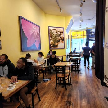 BATTER & BERRIES - 3254 Photos & 3487 Reviews - 2748 N Lincoln Ave