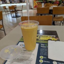 The Cuban Stop - Mango smoothie - 5.50