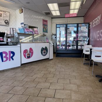Baskin-Robbins - Desserts Near Me - Los Angeles, California Baskin-Robbins - Desserts Near Me - Los Angeles, California