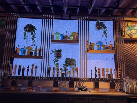 Goldie’s Live Music Bar & Restaurant by null