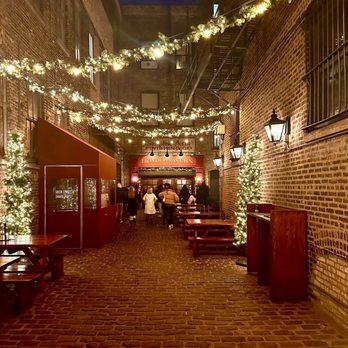 Trivoli Tavern - American Near Me - Chicago, Illinois Trivoli Tavern - American Near Me - Chicago, Illinois