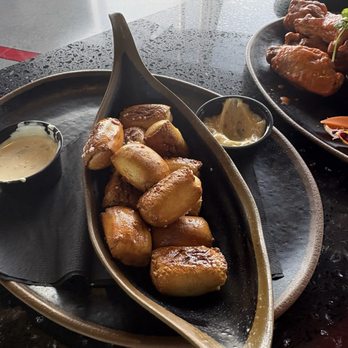 Atomic Golf - Pretzel bites - Sports Bars Near Me - Las Vegas, Nevada