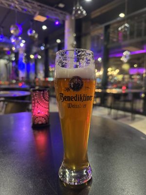 Moxy Frankfurt East by null