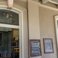 Cafe Mondello - Front of Cafe Mondello