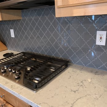 Rose Remodeling - Arabesque backsplash added a wonder touch. - General Contractors Near Me - Elk Grove, California Rose Remodeling - Arabesque backsplash added a wonder touch. - General Contractors Near Me - Elk Grove, California