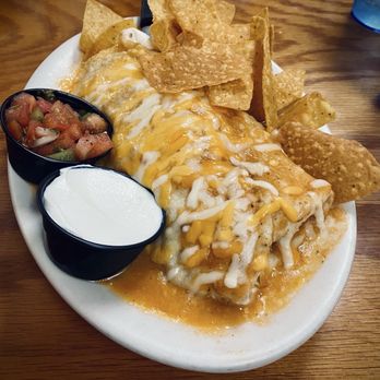 Harriette's Restaurant - Breakfast Burrito - Breakfast & Brunch Near Me - Key Largo, Florida