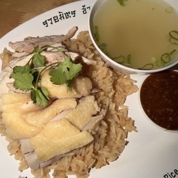 Ruay Mitr - Khao mun gai - Thai Near Me - San Francisco, California