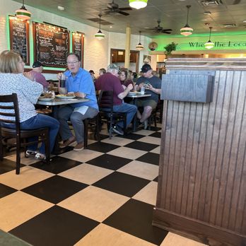 Metro Diner - Beautiful interior - American Near Me - Port Charlotte, Florida Metro Diner - Beautiful interior - American Near Me - Port Charlotte, Florida