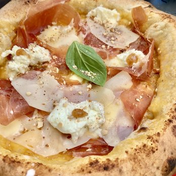 Casa Di Peppe - Campione Del Mondo - Pizza Near Me - Paris Casa Di Peppe - Campione Del Mondo - Pizza Near Me - Paris