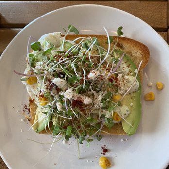 The Farmhouse Inn & Kitchen - Bed & Breakfast Near Me - Whitefish, Montana