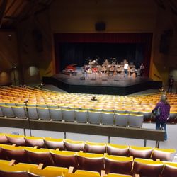 Bishop Center for Performing Arts - 440 comfy seats & terrific acoustics!