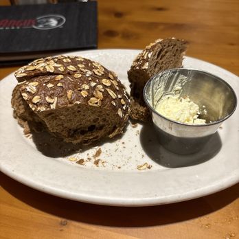 Black Angus Steakhouse - Steakhouses Near Me - Bakersfield, California
