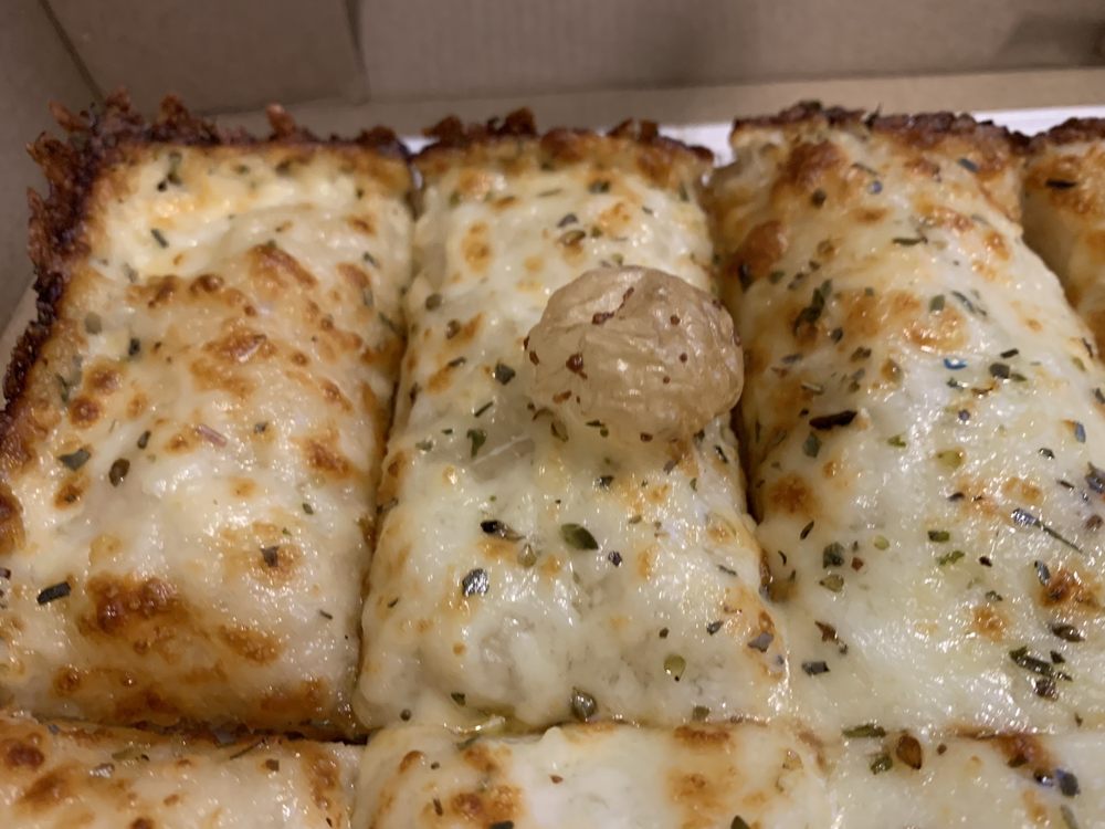 CLOVERLEAF PIZZA 41 Photos & 27 Reviews 21728 Harper Ave, Saint