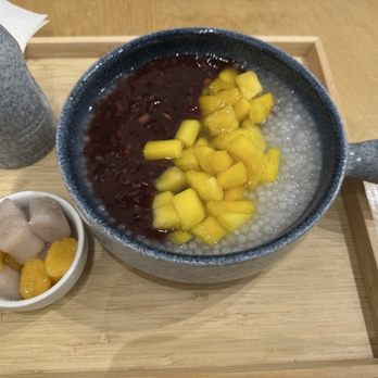Desserts Artisanaux - Desserts Near Me - Vancouver, British Columbia Desserts Artisanaux - Desserts Near Me - Vancouver, British Columbia