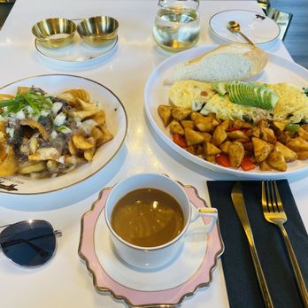 Breaking Dawn Brunch - Pho poutine (left) and big veggie scramble (right). Very good! - Breakfast & Brunch Near Me - Los Gatos, California Breaking Dawn Brunch - Pho poutine (left) and big veggie scramble (right). Very good! - Breakfast & Brunch Near Me - Los Gatos, California