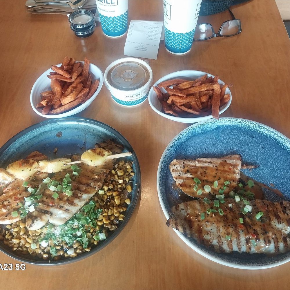 California Fish Grill - Seafood Near Me - Downey, California