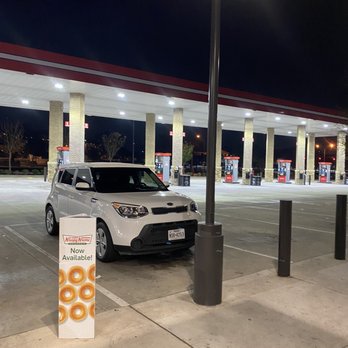 RaceTrac - Employees car - Gas Stations Near Me - Plano, Texas