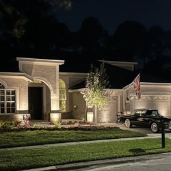 Sunset Services - Landscape and architectural lighting for another happy customer in Westchase.