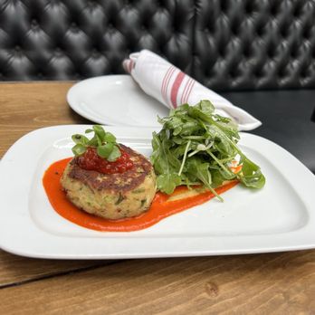Refinery Rooftop - The crab cake appetizer - Lounges Near Me - New York, New York