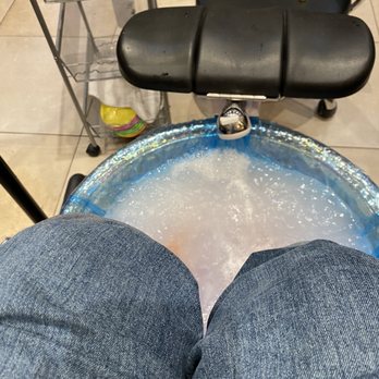 Oasis Nails & Spa - My warm cozy footbowl - Nail Salons Near Me - Pinole, California Oasis Nails & Spa - My warm cozy footbowl - Nail Salons Near Me - Pinole, California