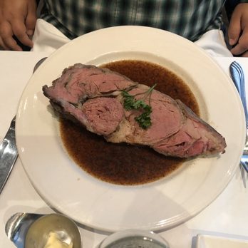 Vargas - Prime Rib - Steakhouses Near Me - Montreal, Quebec Vargas - Prime Rib - Steakhouses Near Me - Montreal, Quebec
