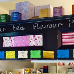 Leanne's Cafe - Great selection of teas