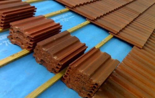 Slide of DR Roofing Santa Monica