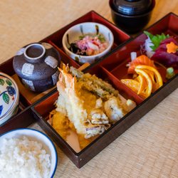 Nakato Japanese Restaurant - Shrimp Tempura Combination Dinner