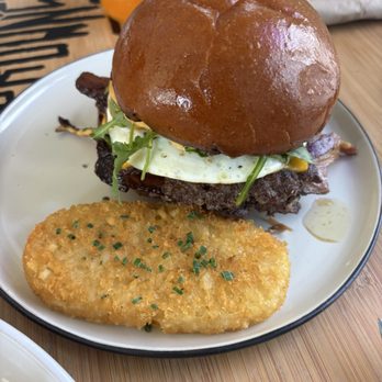 Brown Soul Brewing - Breakfast smash burger - Restaurants Near Me - South Gate, California