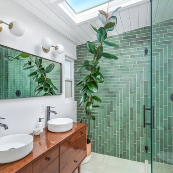 DLT Remodeling  - Master shower walls - Tiling Near Me