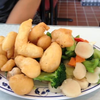Ming's Garden - Sweet and sour chicken with veggies lunch special - Chinese Near Me - San Jose, California Ming's Garden - Sweet and sour chicken with veggies lunch special - Chinese Near Me - San Jose, California