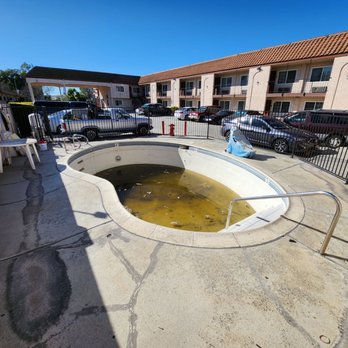 Casper's Demolition - Pool Demolition - Demolition Services Near Me - Anaheim, California
