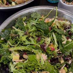 Salata - Large salad.