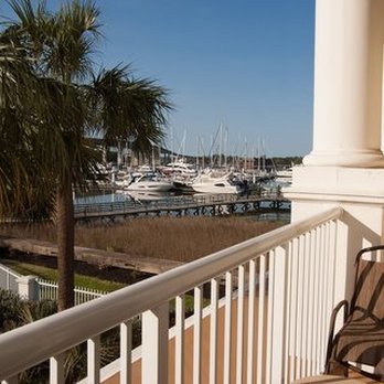 Courtyard by Marriott Charleston Waterfront - Hotels Near Me - Charleston, South Carolina Courtyard by Marriott Charleston Waterfront - Hotels Near Me - Charleston, South Carolina
