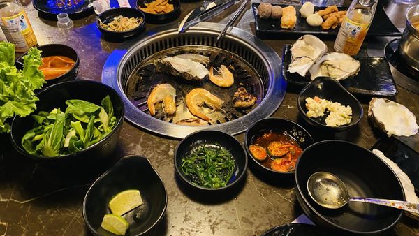 Gogi Korean Bbq &Hot Pot by null