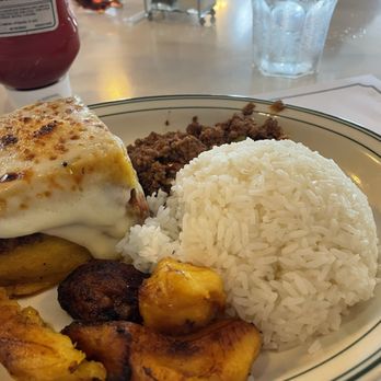 Versailles - Cuban Near Me - Miami, Florida