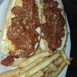 Tom's Tavern & Restaurant