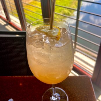 Seasons 52 - Honey Lavender Sangria - New American Near Me - Altamonte Springs, Florida