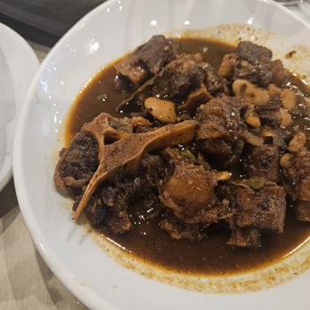 Miss Toya's Southern Kitchen - Oxtails BOMB! - Southern Near Me - Gambrills, Maryland
