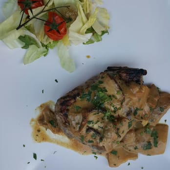 Il Peperoncino - Beef chops with porcini mushrooms - Italian Near Me - Pisa, PI