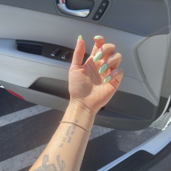 Nail Bar - Mountain View - Mint green refill - Nail Salons Near Me - Mountain View, California Nail Bar - Mountain View - Mint green refill - Nail Salons Near Me - Mountain View, California