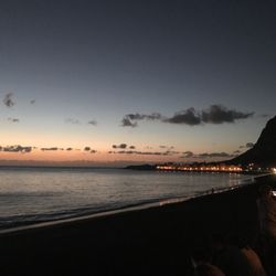 La Ñamera - Die Promenade am Abend, wobei das Café dann schon zu hat
