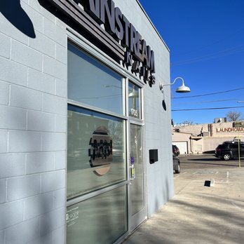 Mainstream Nails - Outside - Nail Salons Near Me - Denver, Colorado