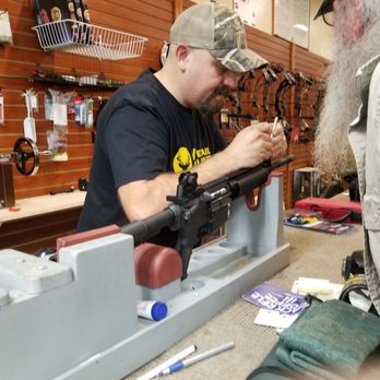 Bordertown Guns - Gun/Rifle Ranges Near Me - Momence, Illinois